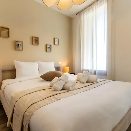 Casa Vamae Pool & Private Cinema 艾美丽·莱斯·班恩斯·帕尔