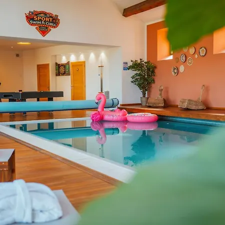Casa Vamae Pool & Private Cinema 别墅