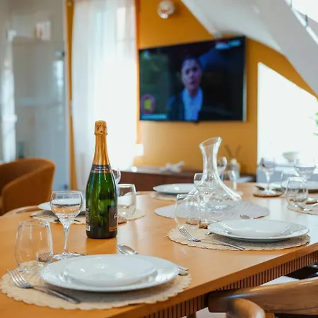 Casa Vamae Pool & Private Cinema 别墅