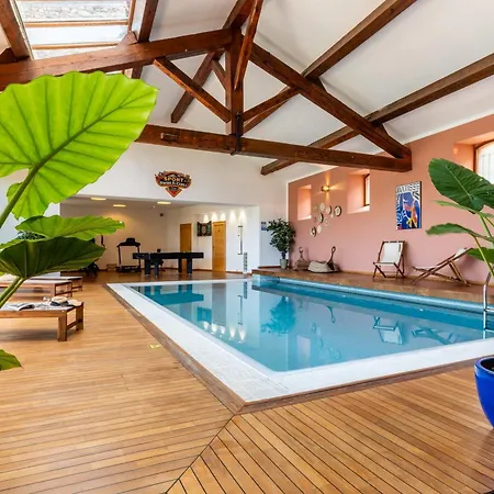 Casa Vamae Pool & Private Cinema 别墅 *